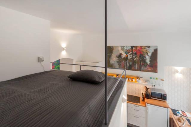 Stylish Holiday Art Apartment - Wifi & Great Location Budapest Bagian luar foto